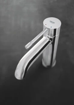Grohe Essence Waschtischarmatur 23589001 S-Size, Chrom, Mit Ablaufgarnitur